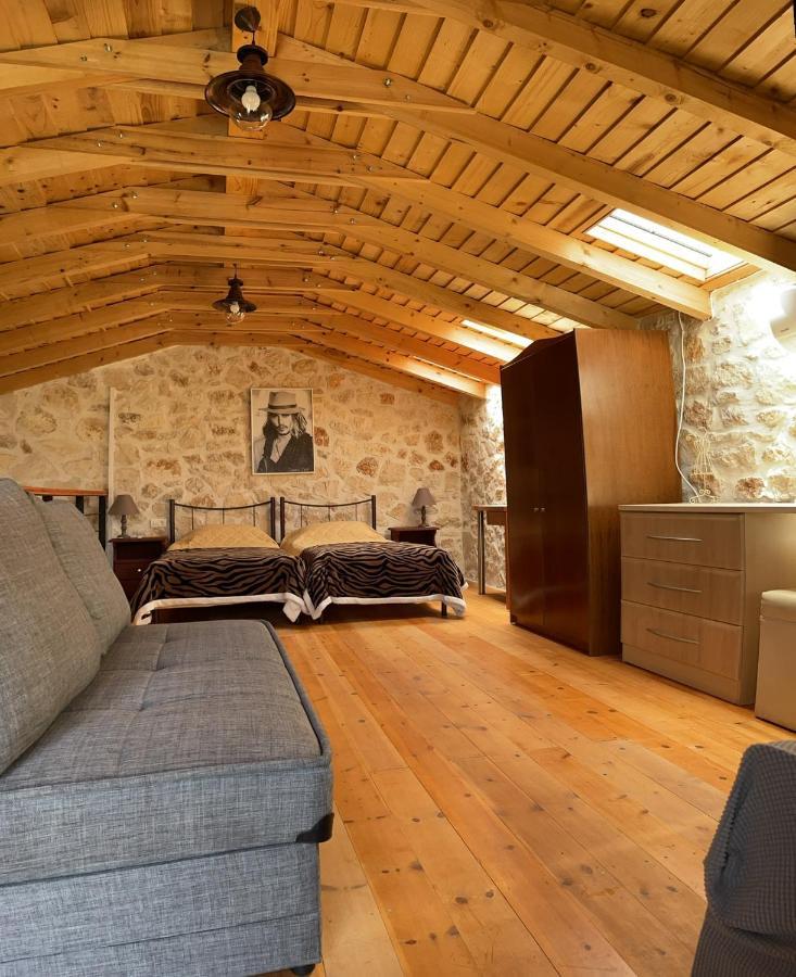 Casa Petra - Stone Cottage Farmhouses Argassi Exterior photo